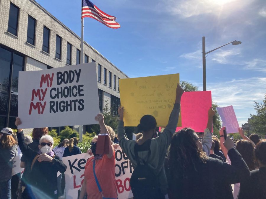 Montclair Rallies for Reproductive Rights Amid Competitive Gubernatorial Race